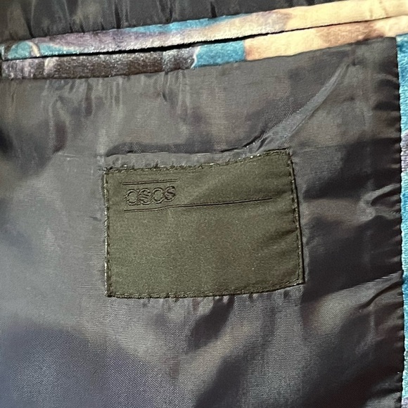 ASOS Velvet Blazer with Floral Design - Picture 6 of 6